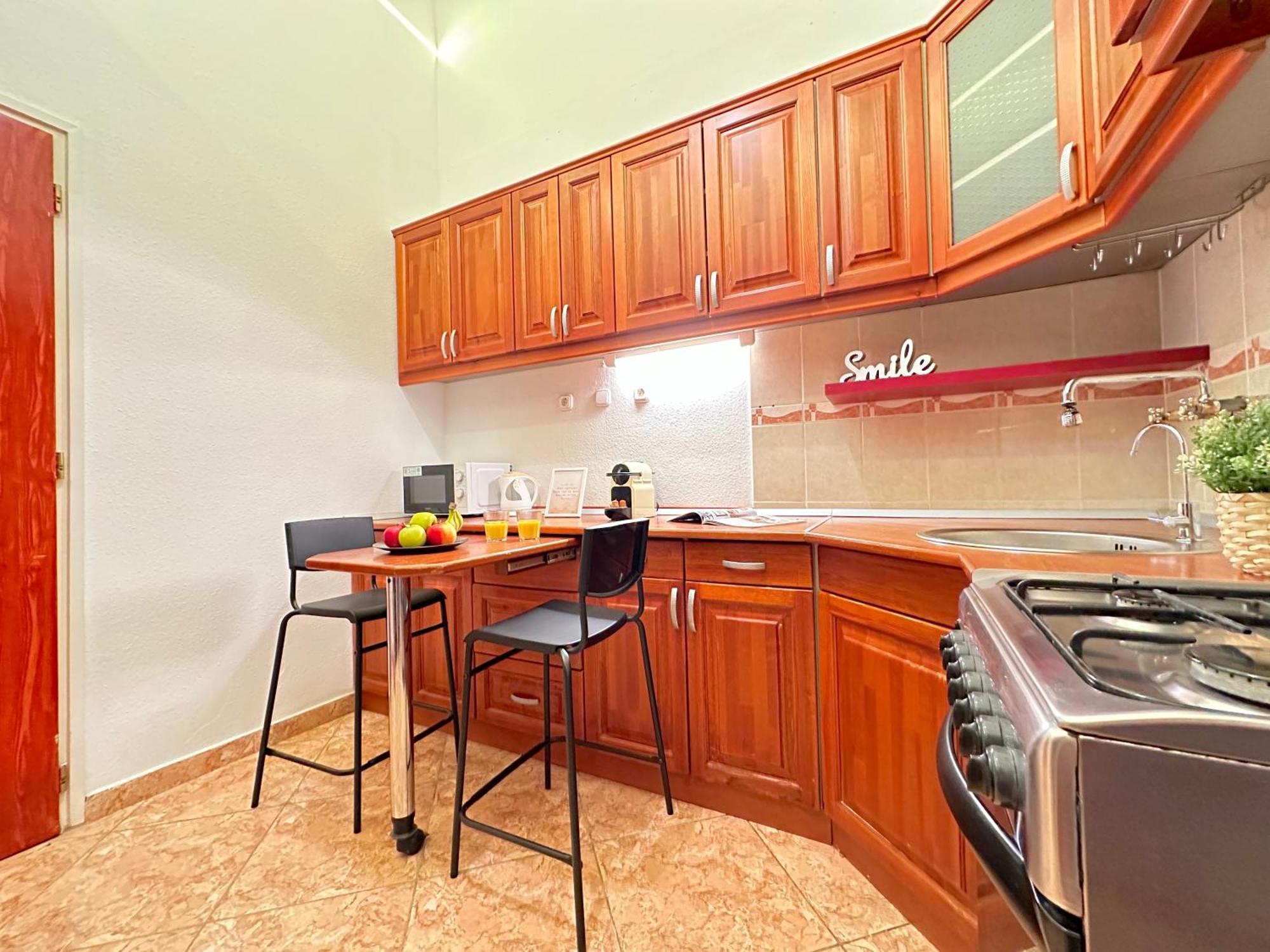 Elizabeth'S Treasure Deluxe Apartment Budapest Exterior photo